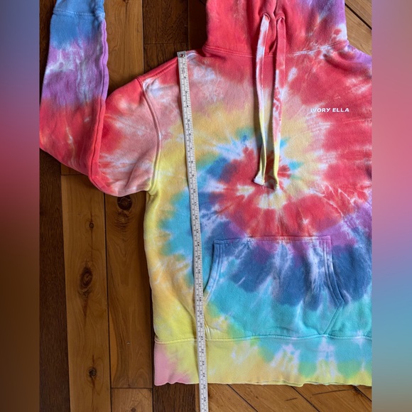 3/$20 ivory ella tie-dye hoodie, size XS - Picture 10 of 12